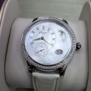 收購Glashütte錶